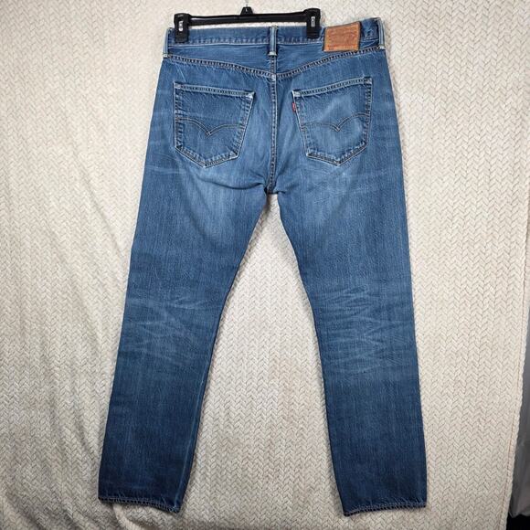 Levi’s 501 Jeans Mens 36x32 Blue Button Fly Straight Leg Denim Casual Minimalist - Picture 4 of 13